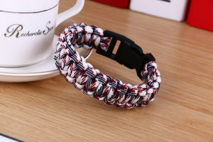 New Survival Paracord Bracelet / Outdoor Wristband